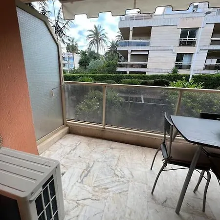 Proche Et Vieil + Parking Апартаменти Антіб