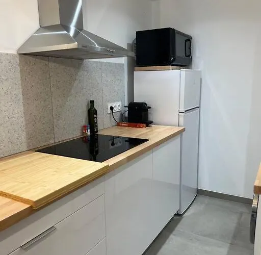 Proche Et Vieil + Parking * Antibes